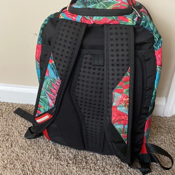 Sprayground RUNNIN WILD limited edition backpack - Picture 4 of 6